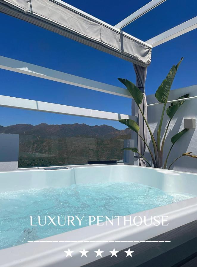 Апартаменты Penthouse Mit Privatem Jacuzzi In Marbella - La Mairena Охен Экстерьер фото